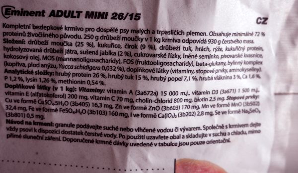 Eminent Adult Mini – štítek se složením