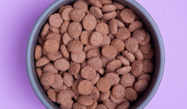 Happy dog fit & vital Light Calorie Control – detail granulí