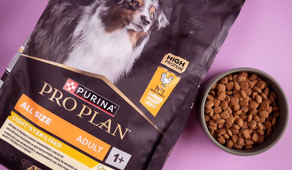 Purina Pro Plan All Sizes Adult Light/Sterilised (kuře) – balení